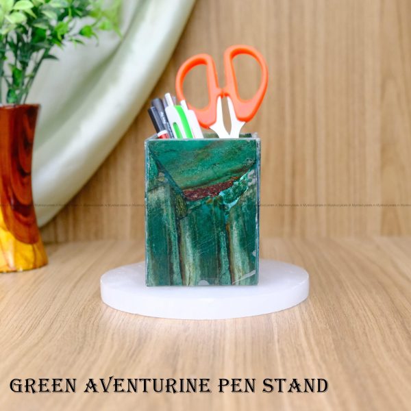 Green Aventurine Pen Stand