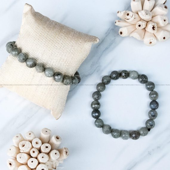 Labradorite 10 mm Diamond Cut Bracelet