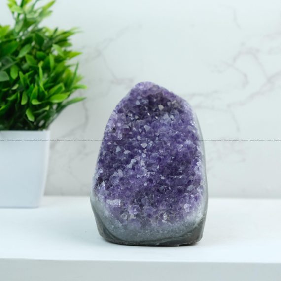 Brazilian Amethyst Small Gode