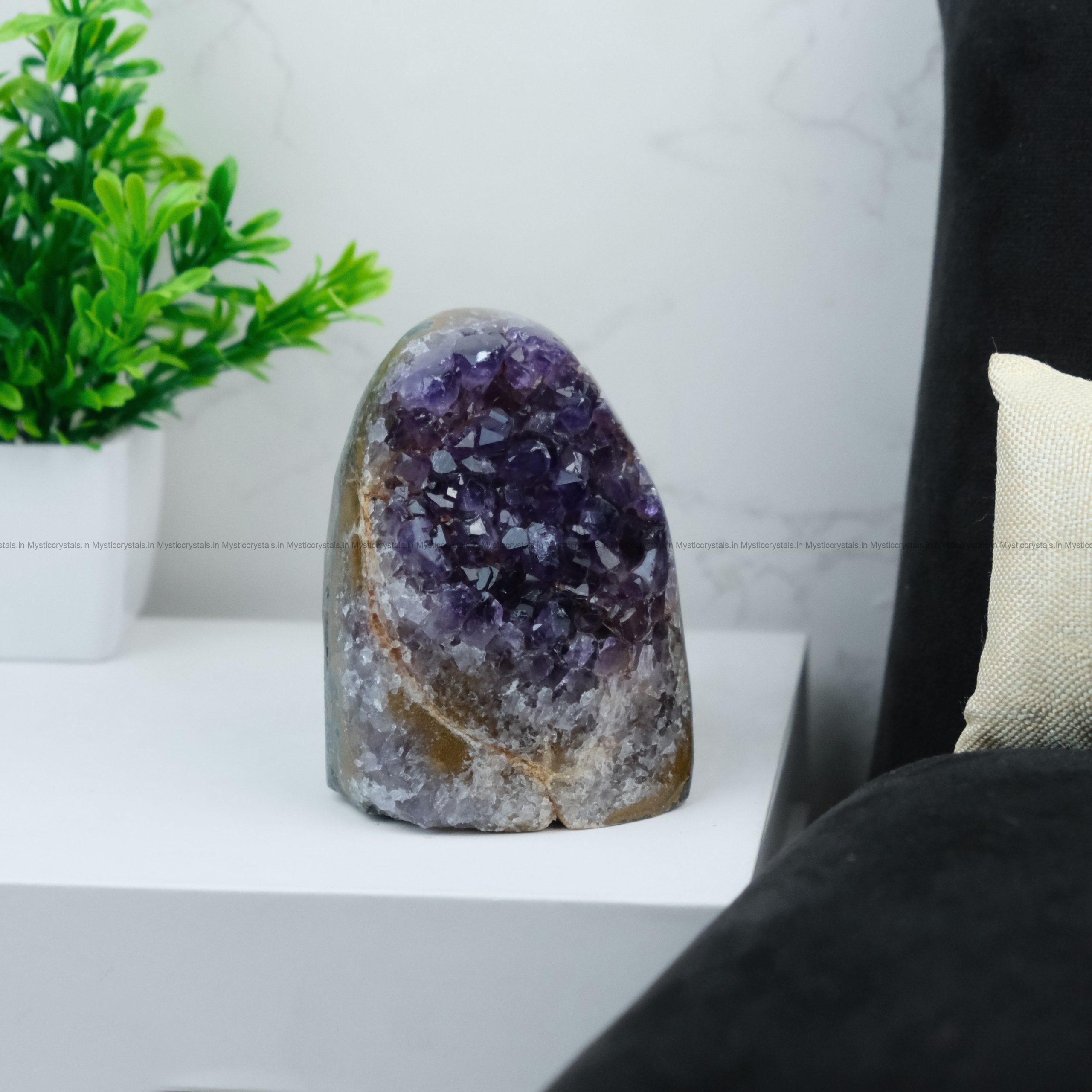 Brazilian Amethyst Small Gode