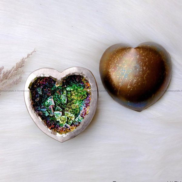 Natural Rainbow Bismuth Ore Bowl (Heart Shape)