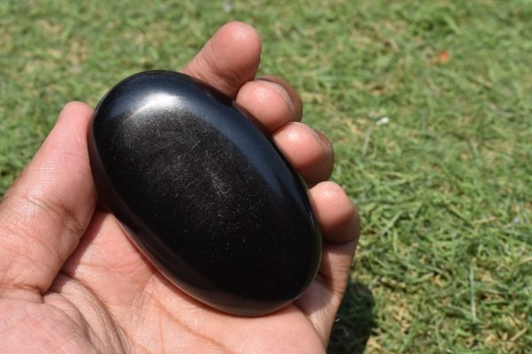 Black Tourmaline Palm Stone