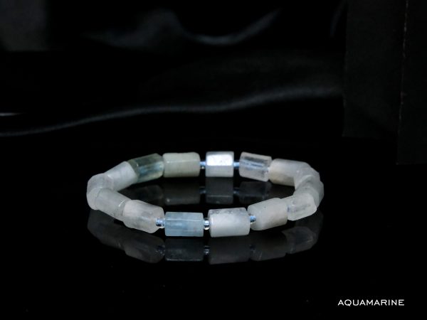 Aquamarine Pipe Shape Bead Bracelet