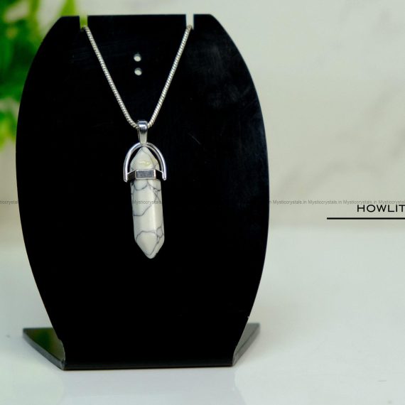 Howlite Pointer Pendant