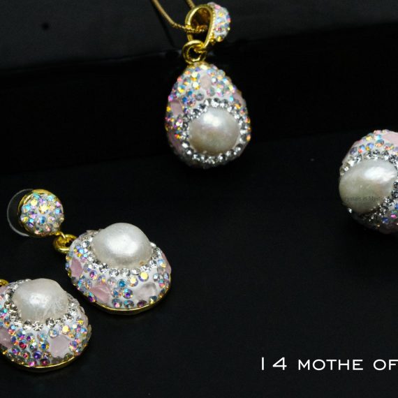Mother of Pearl Jewellery Set