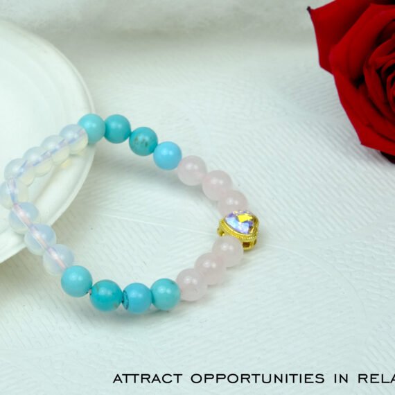 Crystal Bracelet to Attract Opportunities in Relationship