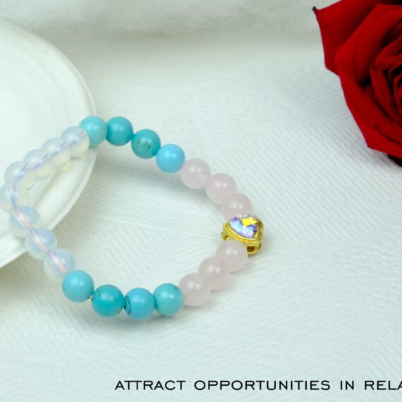 Crystal Bracelet to Attract Opportunities in Relationship