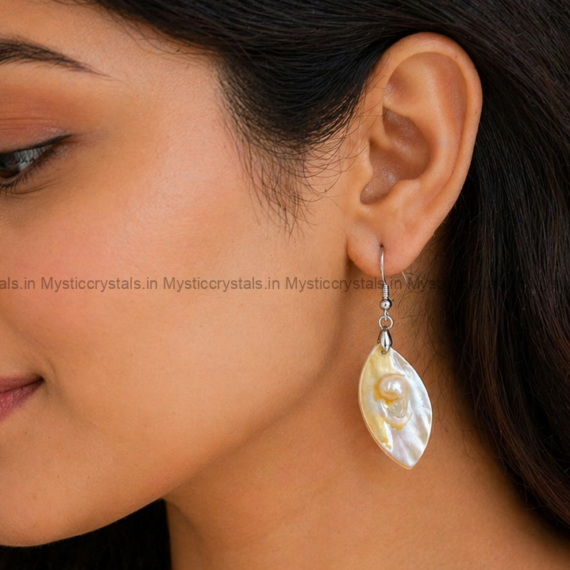 White & Yellow Mother of Pearl With Growth Earrings